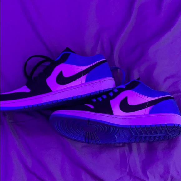 Jordan 1 Lows - Picture 1 of 2